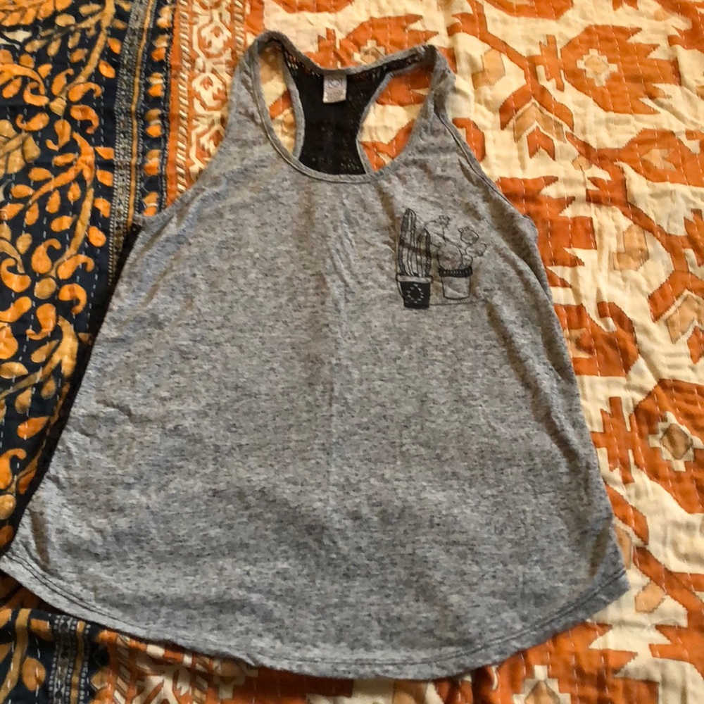 Lace back tank - Picture 2 of 4